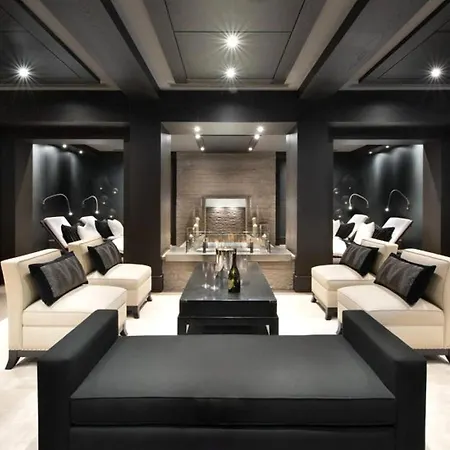 Luxury 1850 In Out Апартаменты